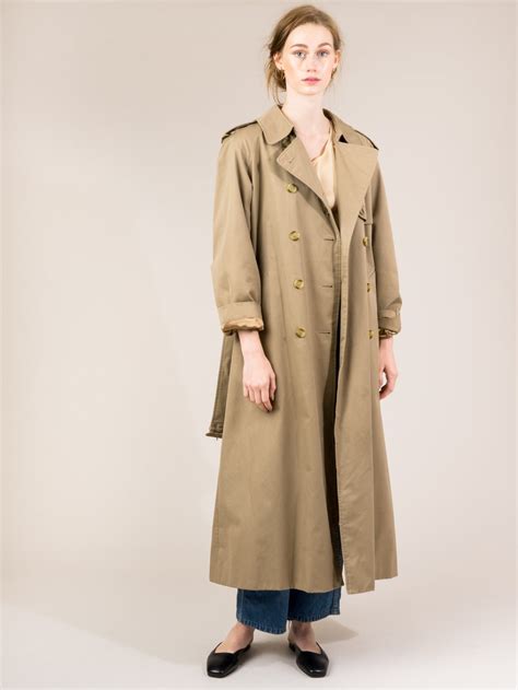 burberry trench coat vintage womens